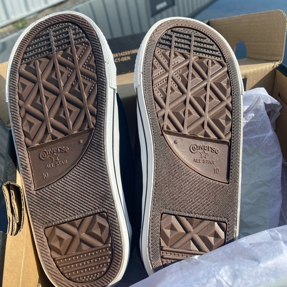 CHUCK TAYLOR ALL STAR SNEAKER - KIDS' 10 - Picture 9 of 9